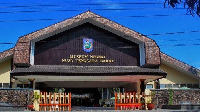 Paket Tour Lombok Bersama Pesona Rinjani