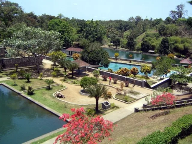 Taman Narmada